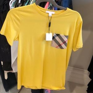 Burberry boys T Shirt NWT size 14